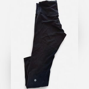 EUC lululemon Wunder Train